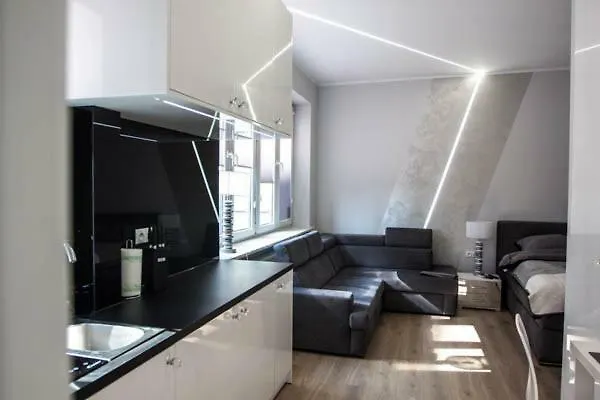 Novel Apartment Warsaw
